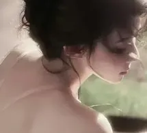 Chiếc Bánh Dâu Và Một Tờ Giấy Ly Hôn